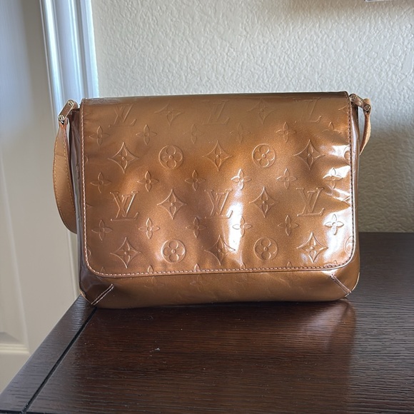 Louis Vuitton Thompson Street Vernis Bag - Picture 3 of 8